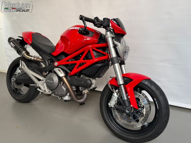 ducati - monster-696