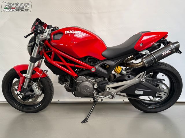 ducati - monster-696