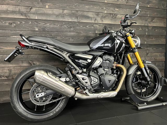 triumph - speed-400