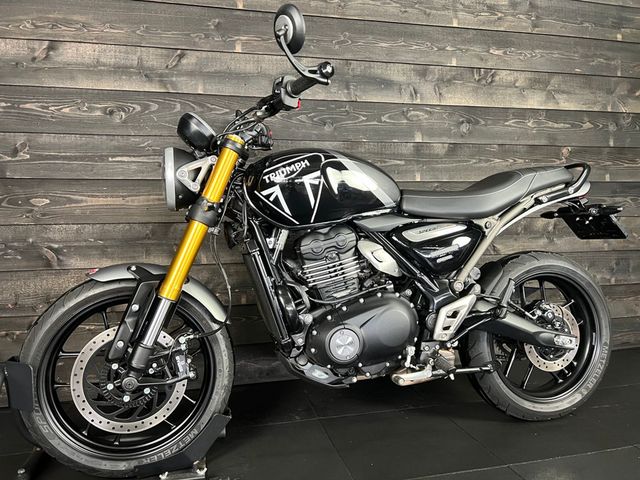 triumph - speed-400