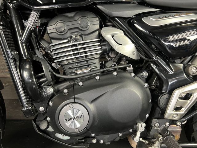 triumph - speed-400