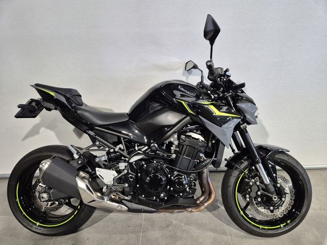 kawasaki - z900