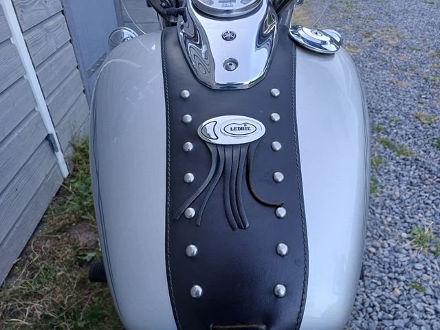 yamaha - xvs-650-dragstar