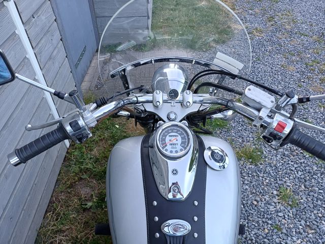 yamaha - xvs-650-dragstar
