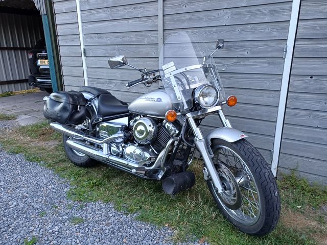yamaha - xvs-650-dragstar