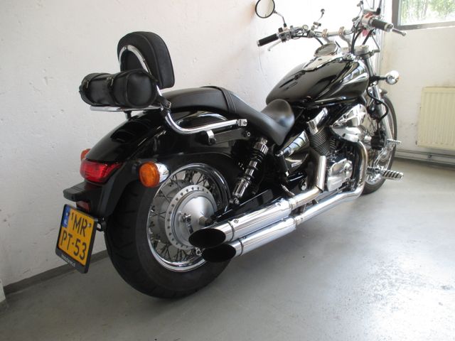 honda - vt-750-c2-shadow-ace