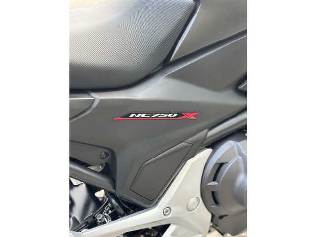 honda - nc-750-x-dct