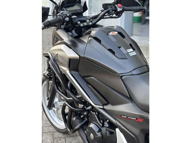 honda - nc-750-x-dct