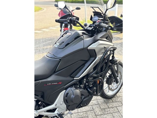 honda - nc-750-x-dct