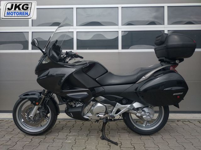 honda - nt-700-v-deauville