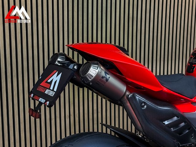 ducati - panigale-v4-s