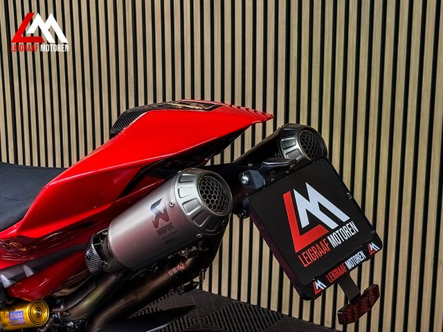 ducati - panigale-v4-s