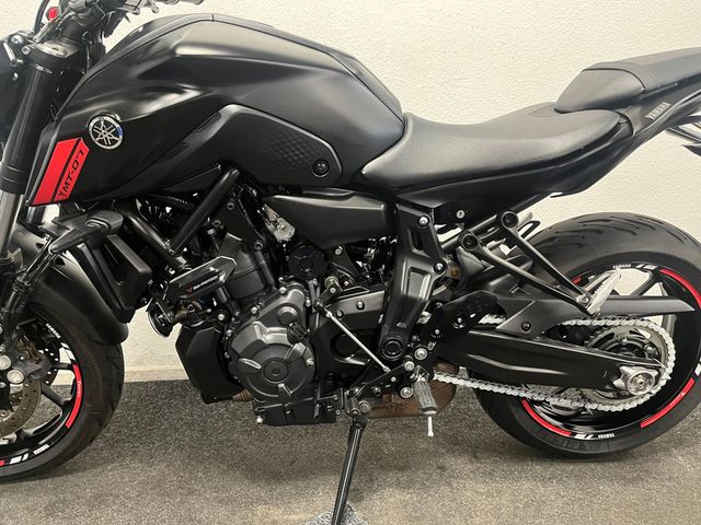 yamaha - mt-07-abs