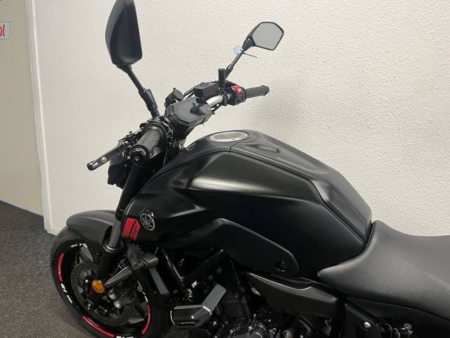 yamaha - mt-07-abs