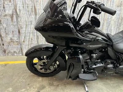 HARLEY-DAVIDSON ROAD GLIDE LIMITED – foto 4