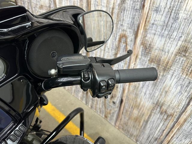harley-davidson - road-glide-limited
