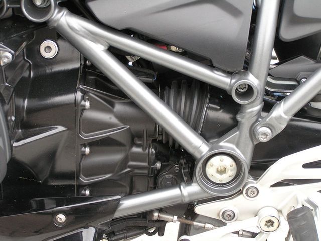 bmw - r-1200-rs