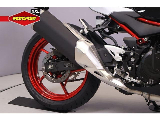 kawasaki - z500-se