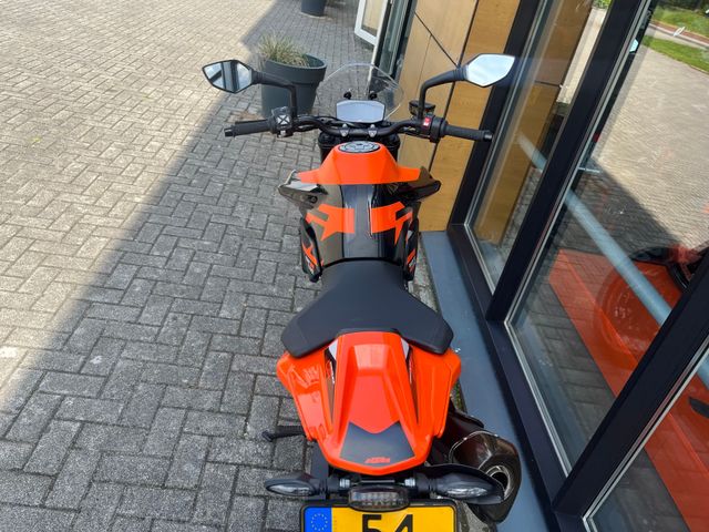 ktm - 890-duke-gp