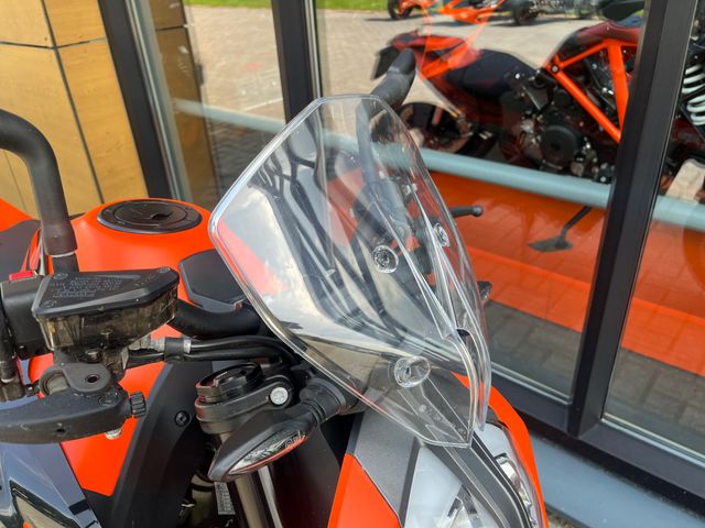 ktm - 890-duke-gp