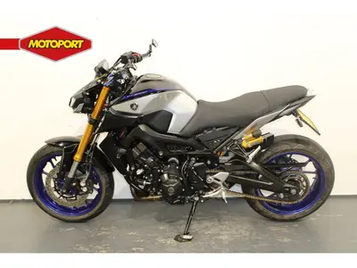 YAMAHA MT 09 SP – foto 3