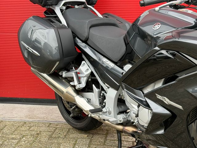 yamaha - fjr-1300-ae
