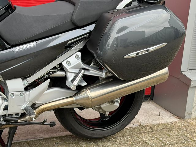yamaha - fjr-1300-ae