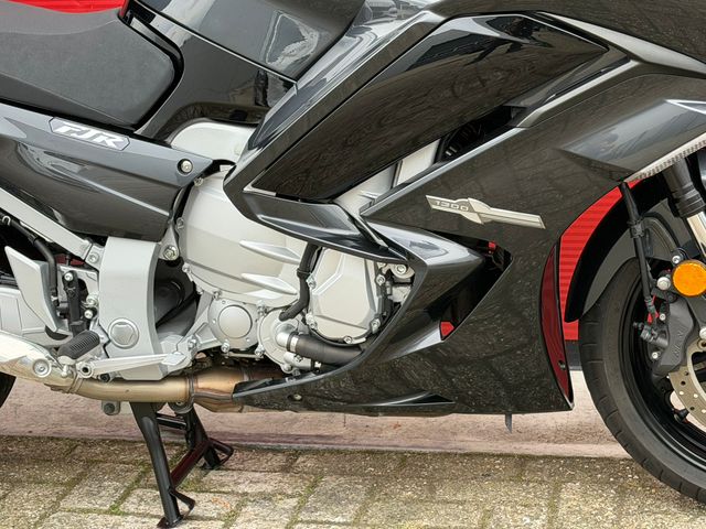 yamaha - fjr-1300-ae