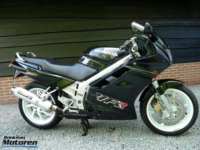 honda - vfr-750-f