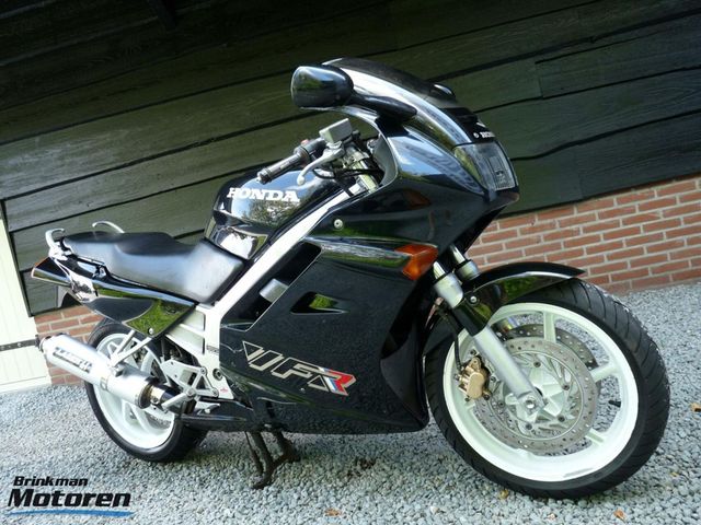 honda - vfr-750-f