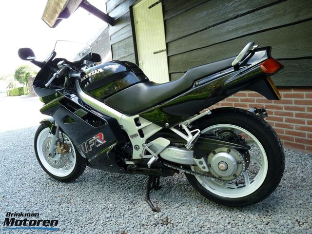 honda - vfr-750-f