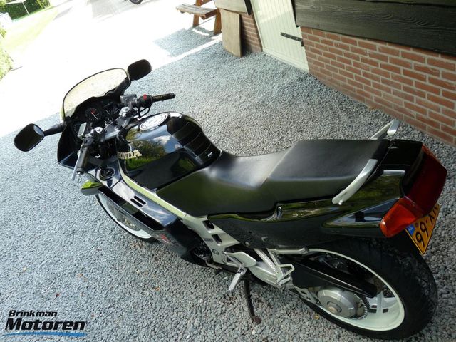 honda - vfr-750-f