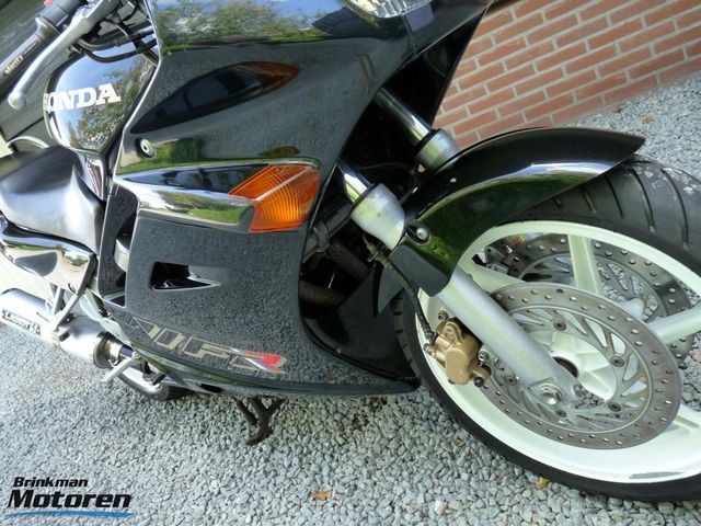 honda - vfr-750-f