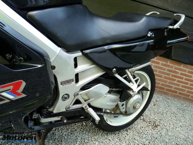 honda - vfr-750-f