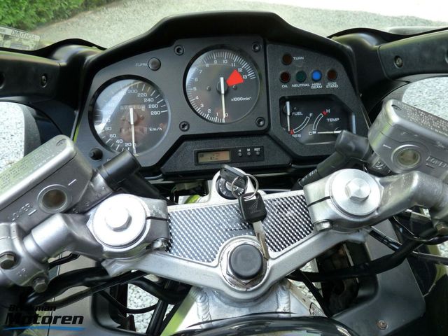 honda - vfr-750-f