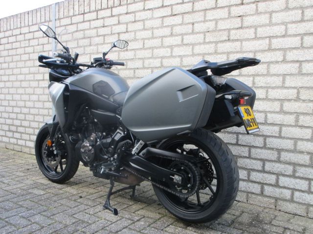 yamaha - tracer-7-gt