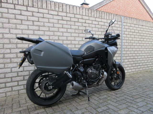 yamaha - tracer-7-gt