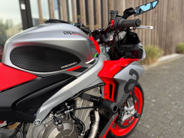 aprilia - tuono-660