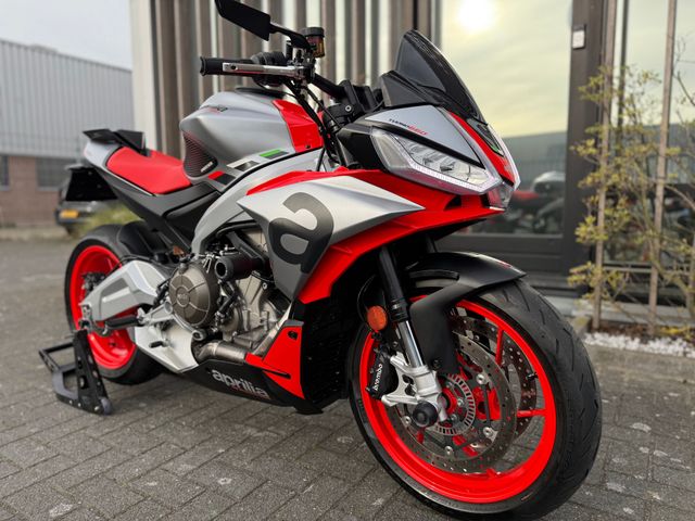 aprilia - tuono-660