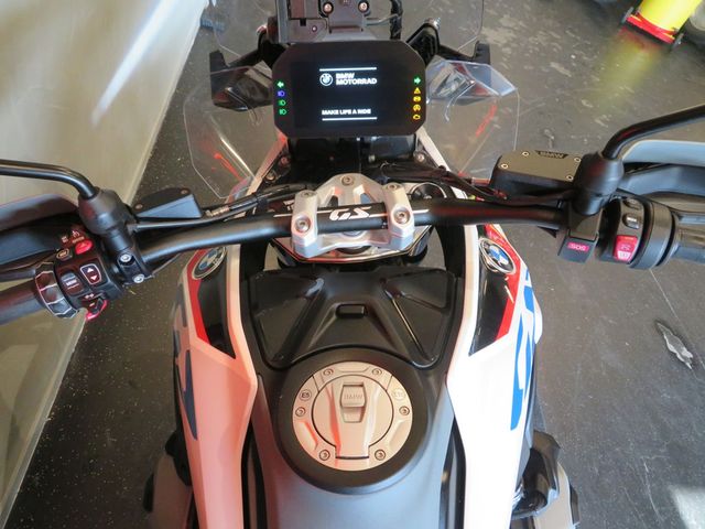 bmw - r-1300-gs