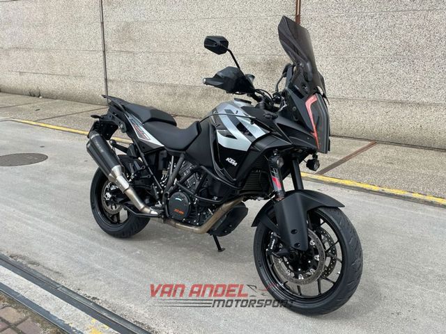 ktm - 1290-super-adventure-s