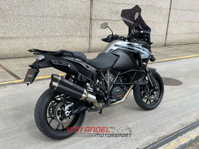 ktm - 1290-super-adventure-s