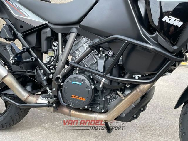 ktm - 1290-super-adventure-s