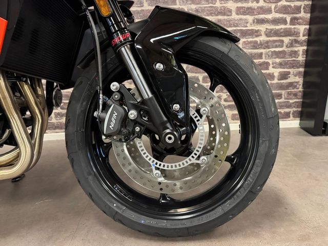 triumph - tiger-sport-660
