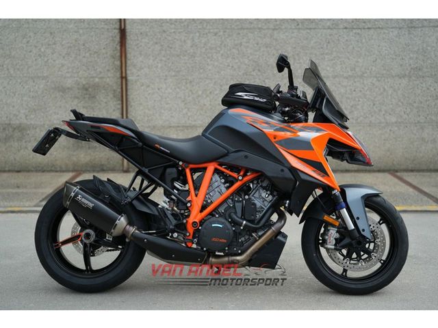 ktm - 1290-super-duke-gt
