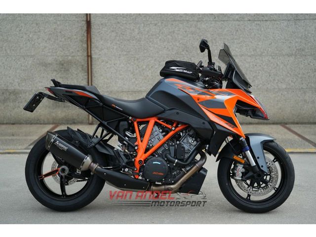 ktm - 1290-super-duke-gt