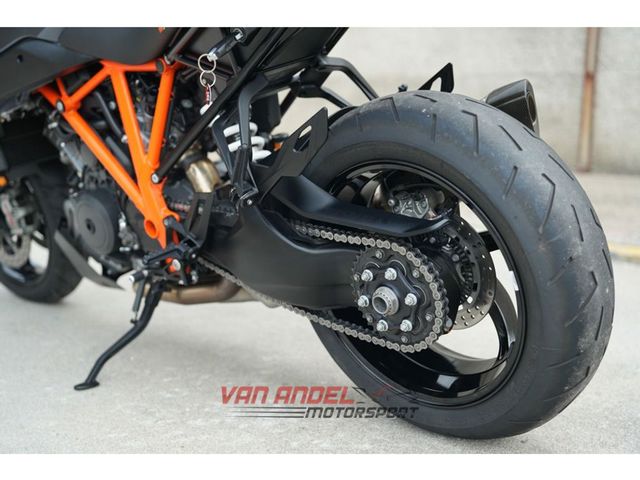 ktm - 1290-super-duke-gt