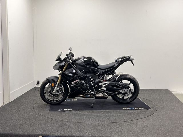 bmw - s-1000-r