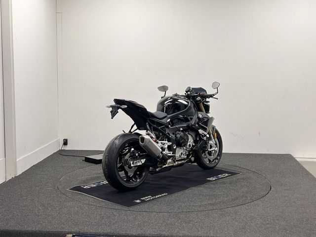 bmw - s-1000-r
