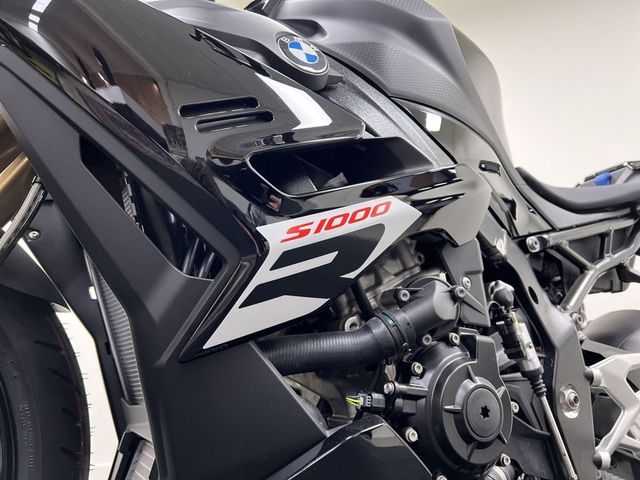 bmw - s-1000-r